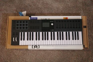 Arturia Keylab Mk3 MIDI Controller