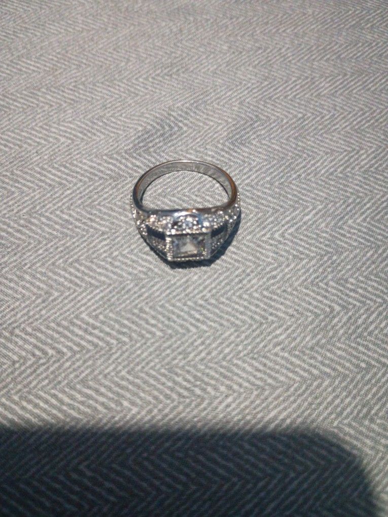 Ring