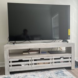Stylish TV Stand with Multiple Drawers (can Include 65 Inch tv for appropriate price)