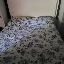 Pottery Barn Queen Size