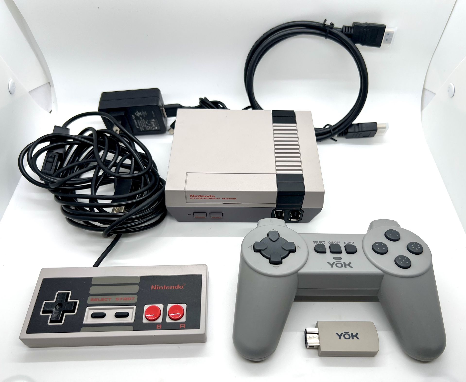 Nintendo Entertainment System NES Classic Edition Mini Console - Tested