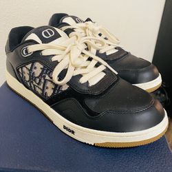 B27 Low Sneaker ( DIOR ) 