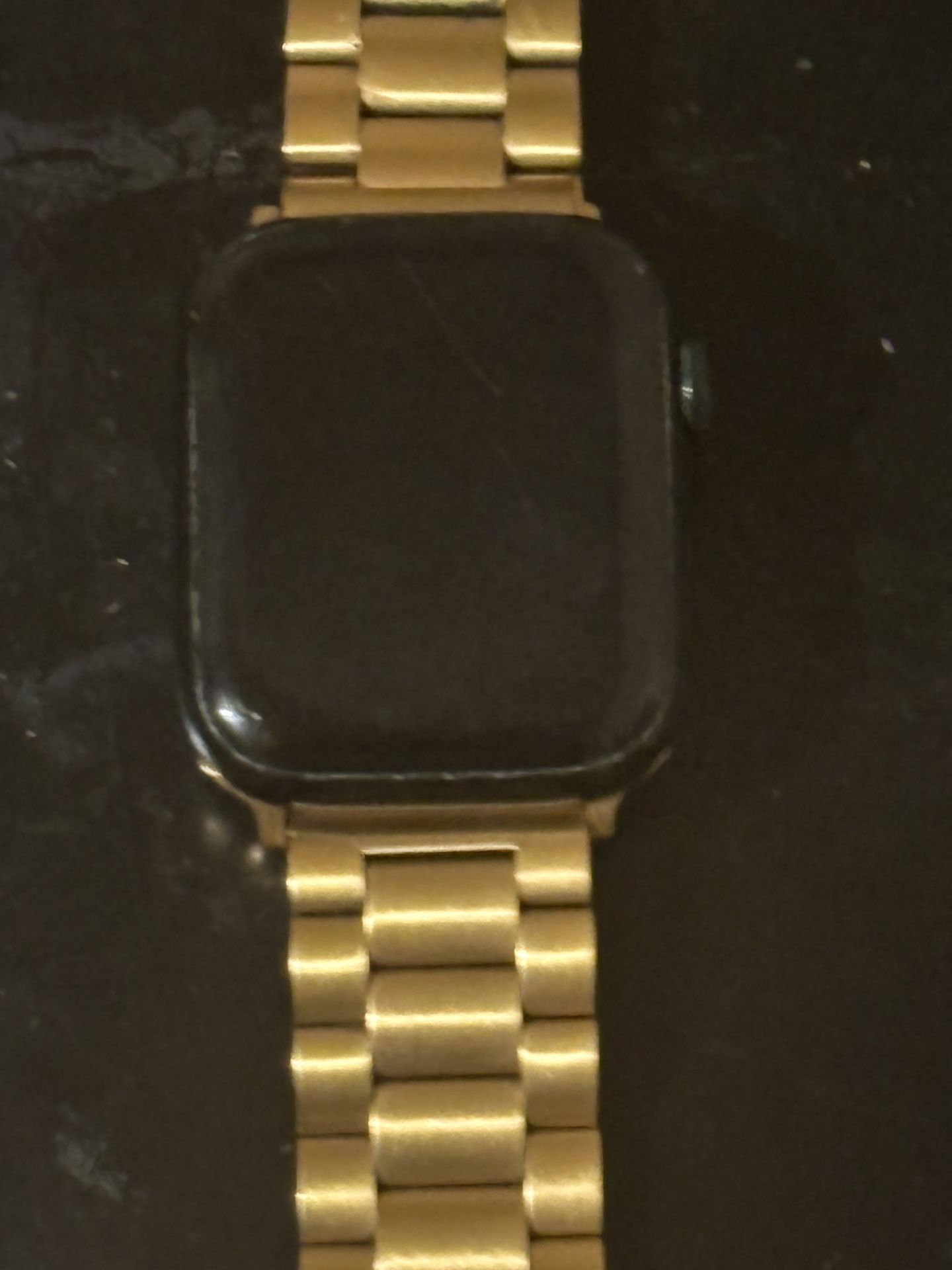 Apple Watch 42mm Green Comes With Original Arm Band (not the Gold One)