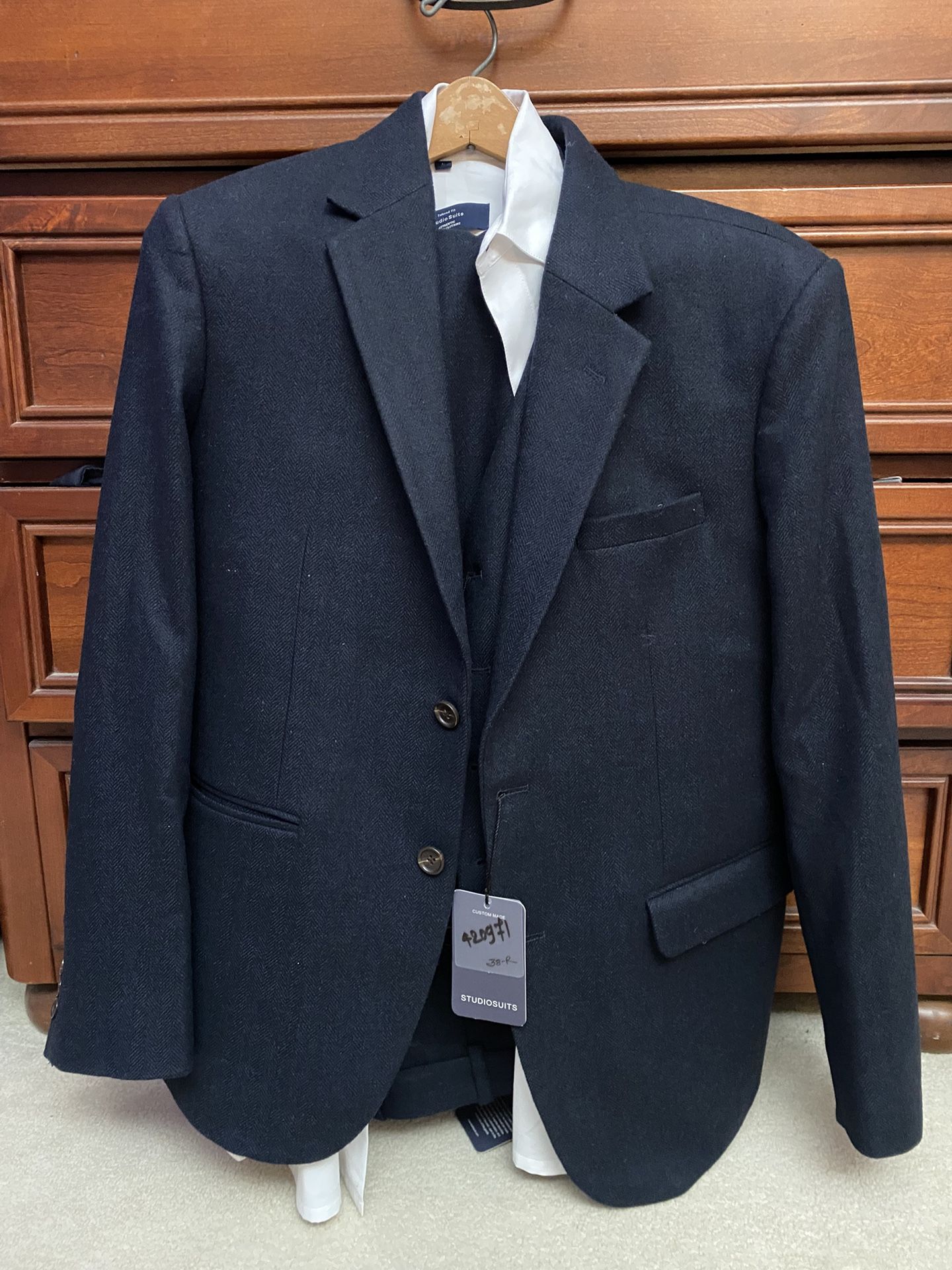 Studio Suits Custom Suit Navy Tweed Men’s 