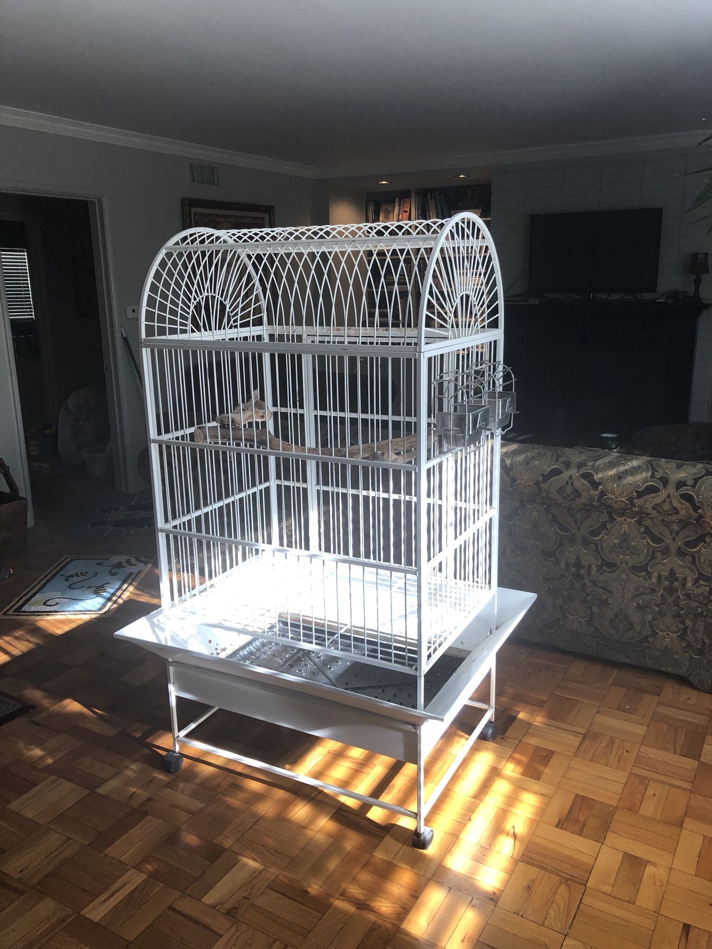 Bird Cage by Animal Environments. 60”x33”x24” Excellent condition. Retails for over $2,500.00