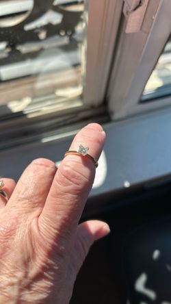 Diamond Ring 14k Yellow Gold 