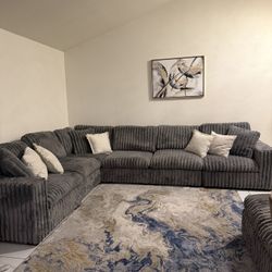 6-piece Sectional Woth 2 Overaized Accent Ottoman 