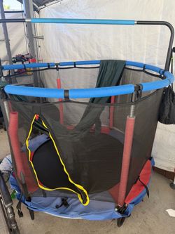 Kids trampoline