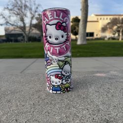 Hello Kitty 20oz Tumbler Cup 