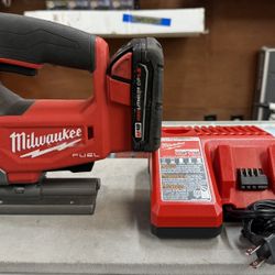 Milwaukee M18 Fuel Cordless Jigsaw Kit