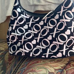 Xoxo Purse