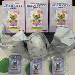 Azuma Makoto Hello Kitty Blind Box (Blue Tulips)