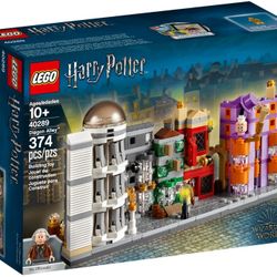 LEGO Harry Potter DIAGON ALLEY 40289 for Sale in Highland Park IL OfferUp