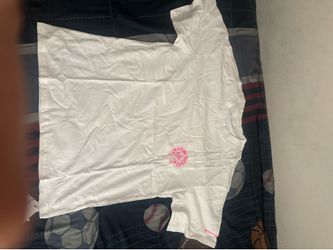 Chrome hearts pink and white t shirt (LG)