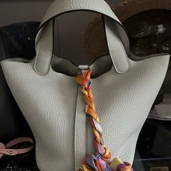 Hermes  picotin preowend like new