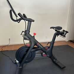 Peloton