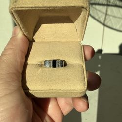 MENS DIAMOND RING