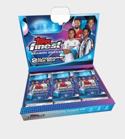 Topps® Finest UEFA Club Competitions 2025/26 8-Box hobby Sealed Case