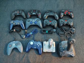 For Parts or Repair Untested PC and Mobile Controllers