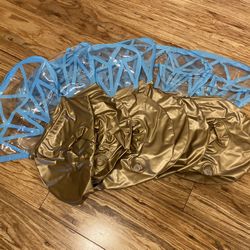 Engagement Floating Cup Holders