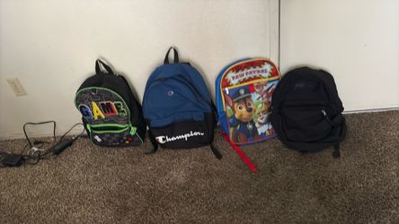 Mochilas /Bags $7 each