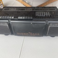 Vintage Boom Box Works!!!! Make an offer!!! Price reduced!!