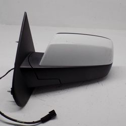 USED 2014-2018 White Chevrolet Silverado Passenger Side Door Mirror