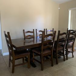 Dinning Table 