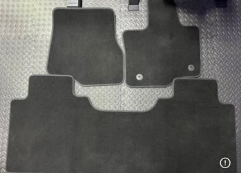 Black Floor Mat Set Ford F-150