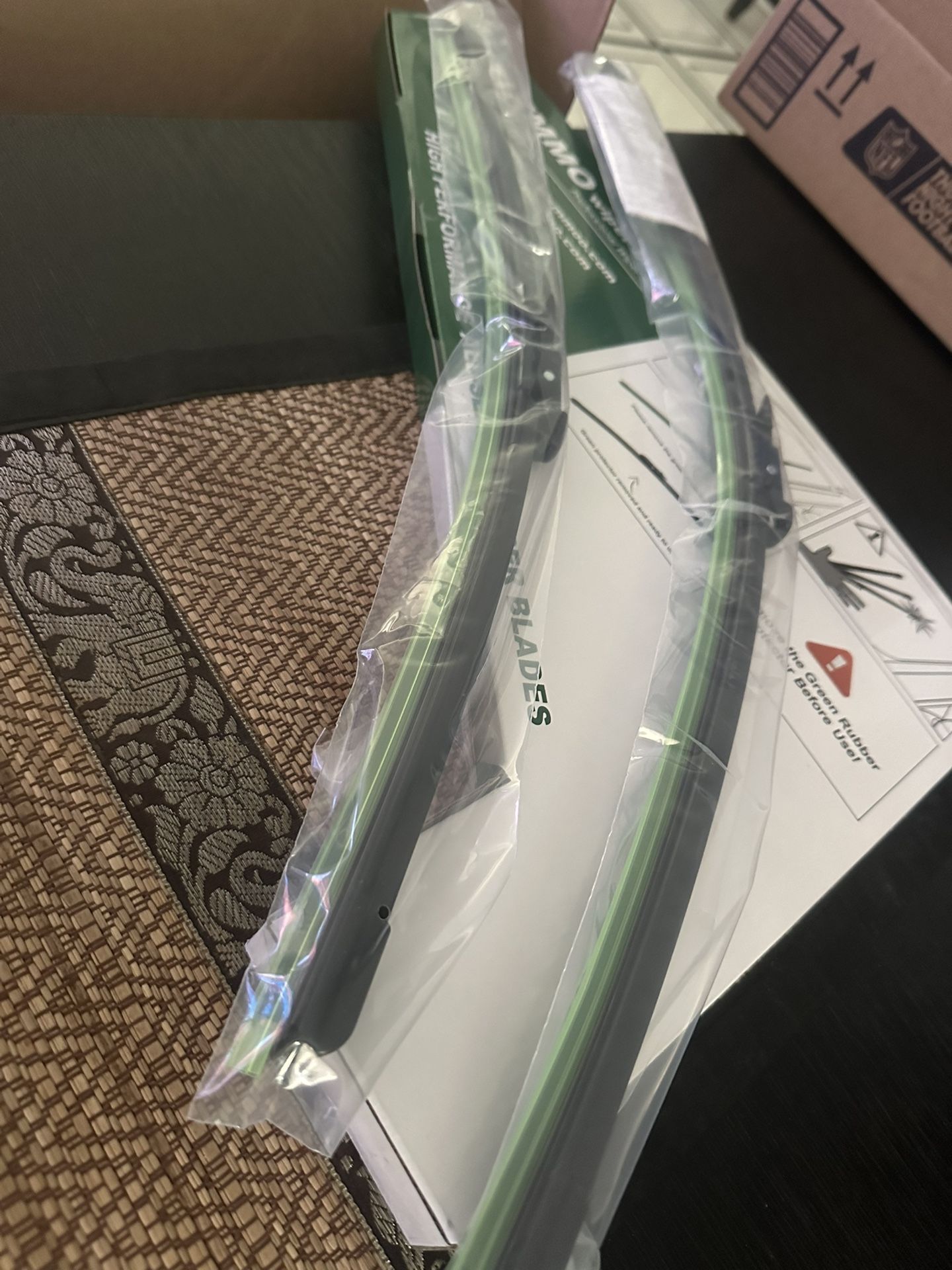 Windshield Wipers BMW 328 E90 2011