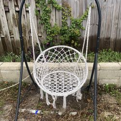 🟢 Yard Swing Chair