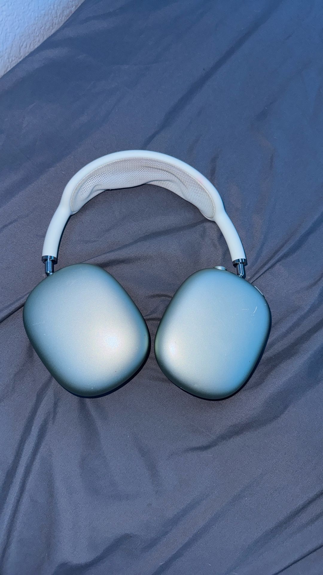 air pod maxxes