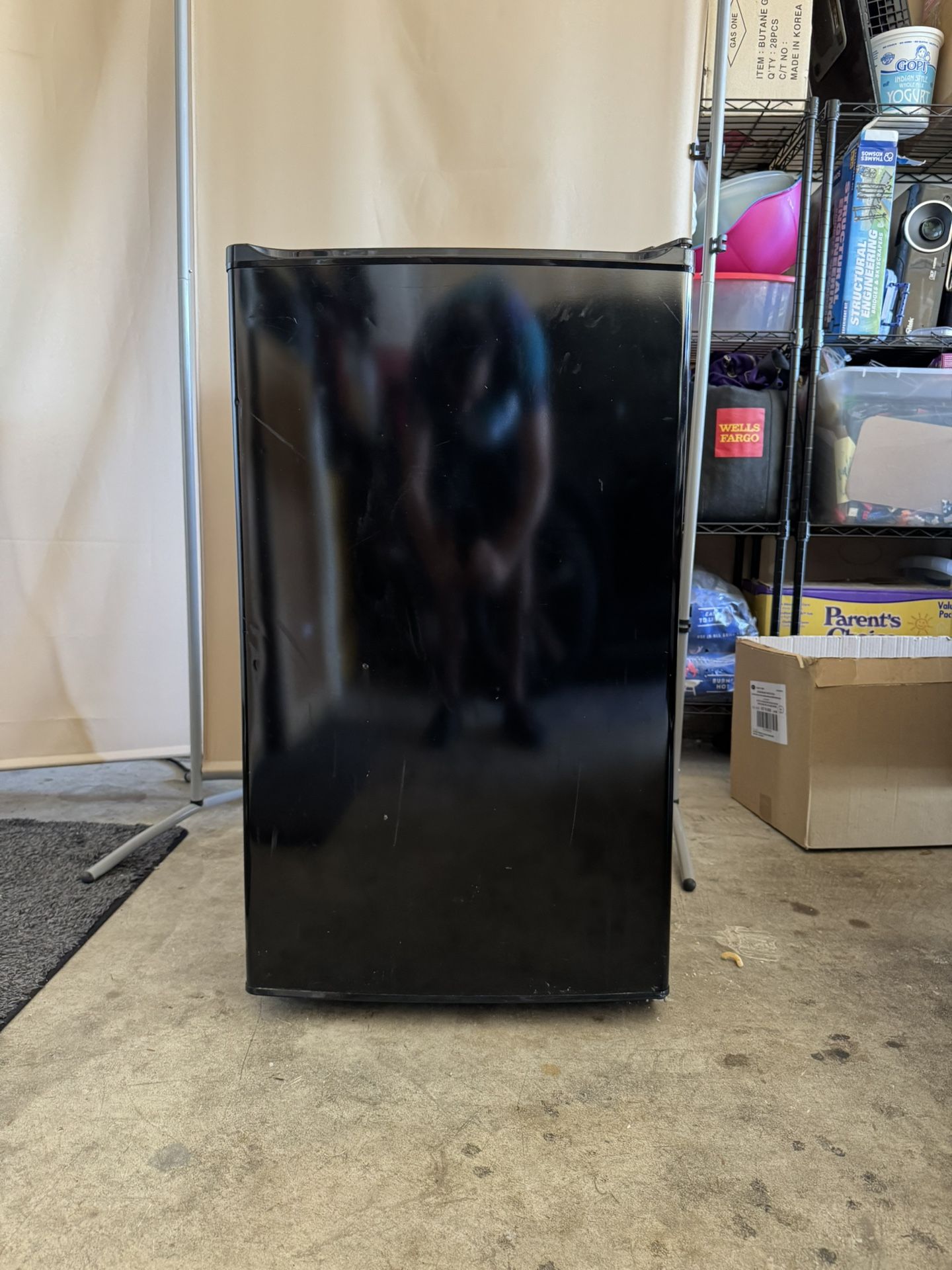 Mini Fridge