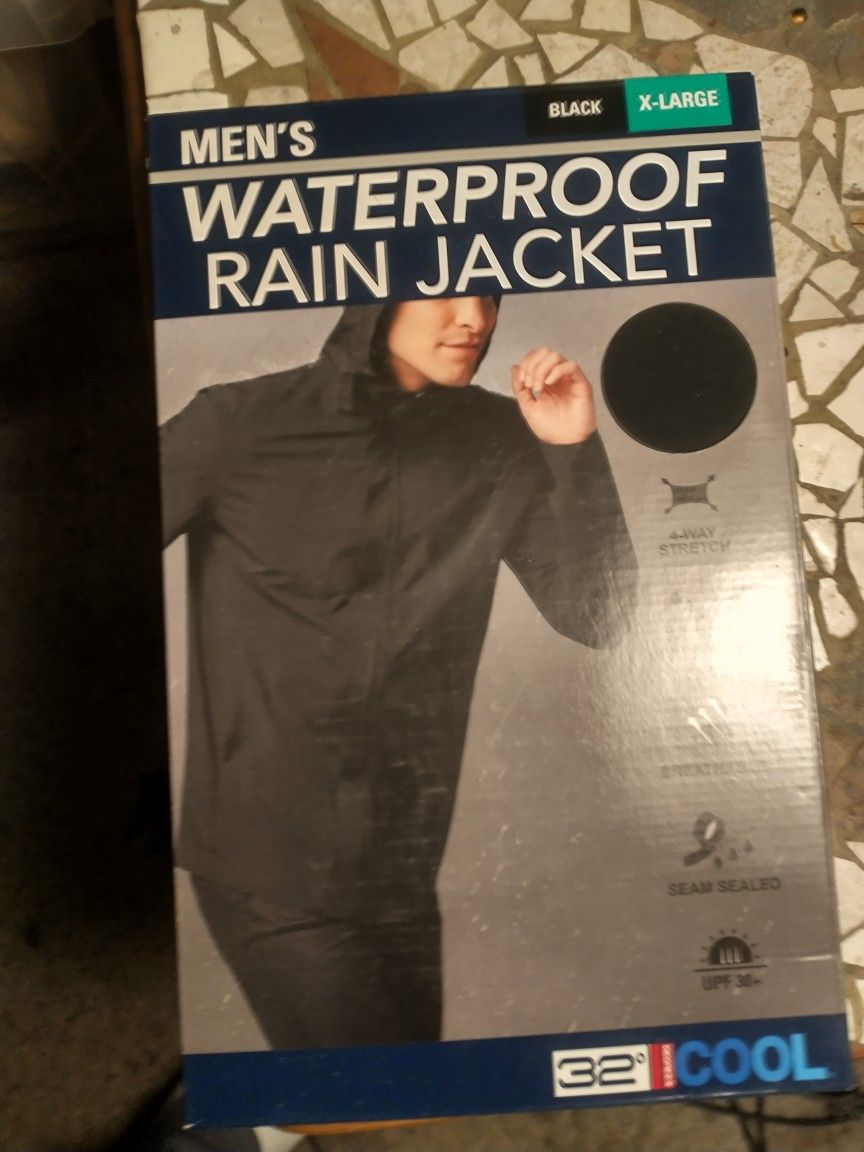 Rain Jacket 