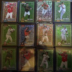 🐣2026 Topps Holiday Cards🐣