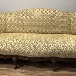 Vintage Curved Back Sofa – Solid Wood Frame – Great Reupholstery Project