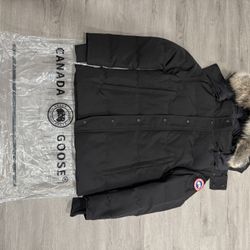 Canada Goose Wyndham Parka