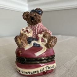 Bearware  Pottery vintage Keepsake Box  3”