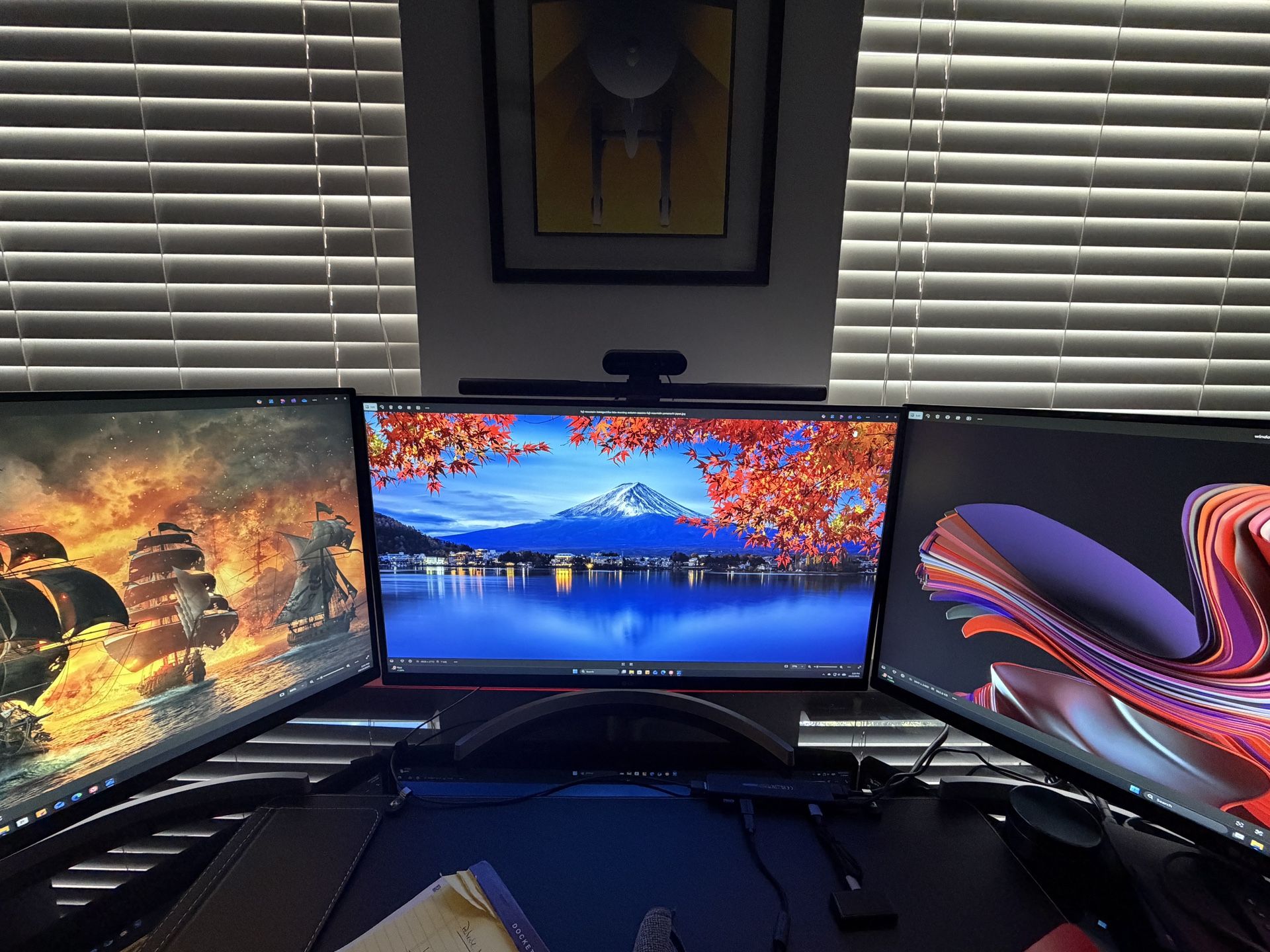Three LG 32UN650-W Monitors 32" UHD (3840 x 2160) IPS Ultrafine Display,