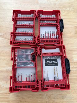 Milwaukee Driver and Drill Bit Set