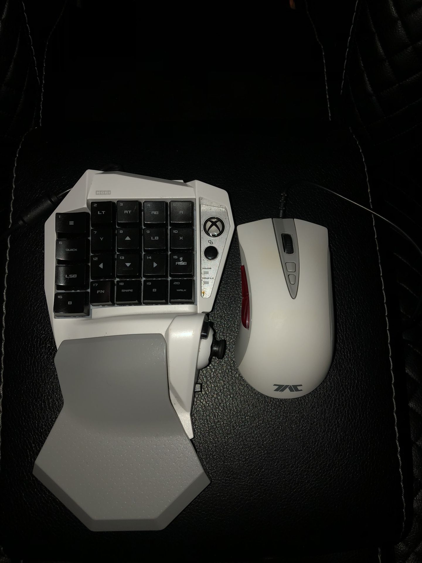 Xbox Hori Tac Pro One Handed Keyboard Excellent Condition
