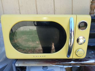 Retro microwave,  like New