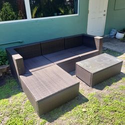Patio Lounge Set