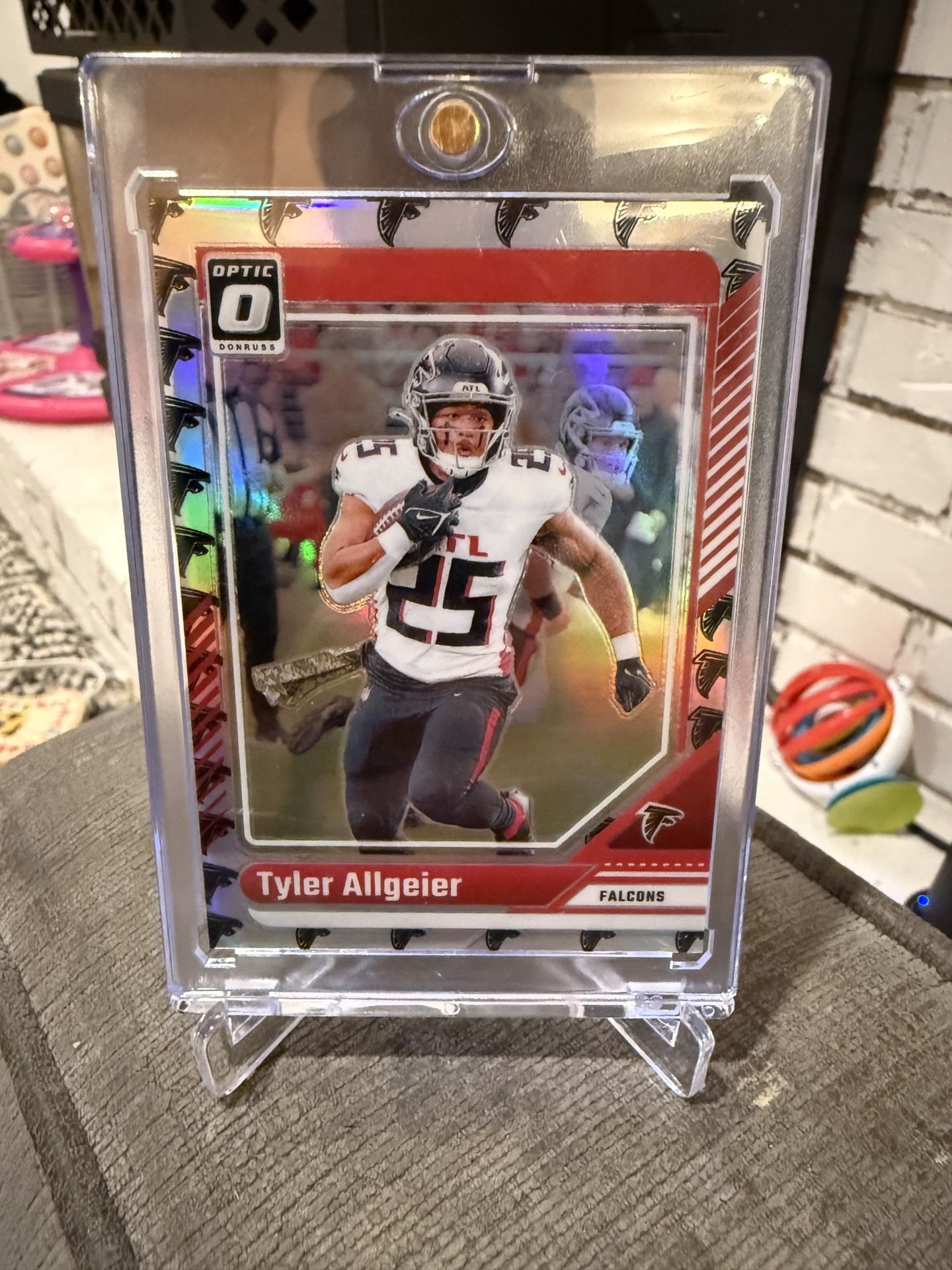 Tyler Allgeier Optic Holo Team Logo 32/32 Bookend