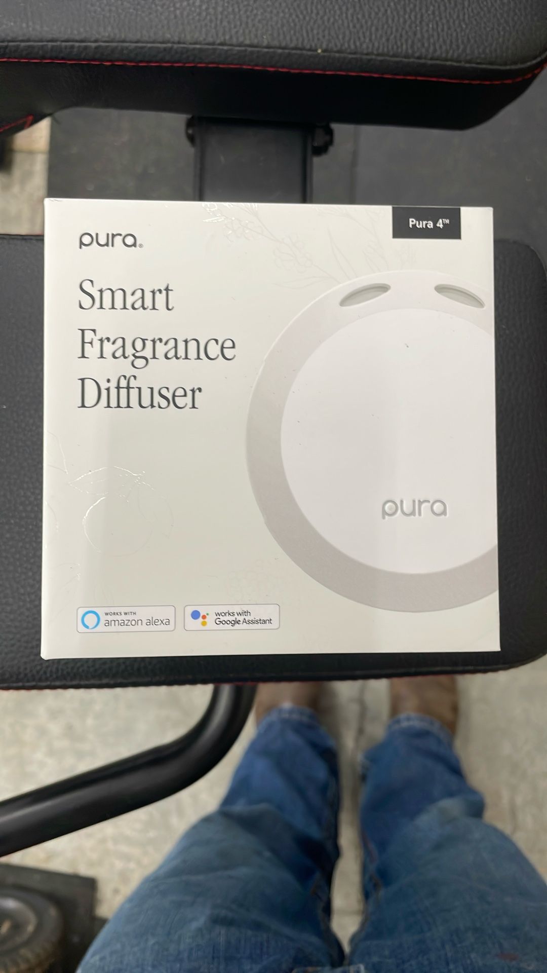 Pura 4 Smart Fragrance Diffuser