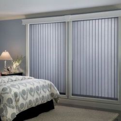 Complete Set Cordless Vertical Blinds In Smooth White 