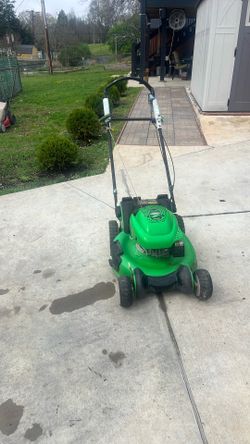 SELF PROPELLED LAWN BOY MOWER