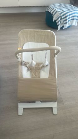 Baby Delight Alpine Deluxe Portable Bouncer