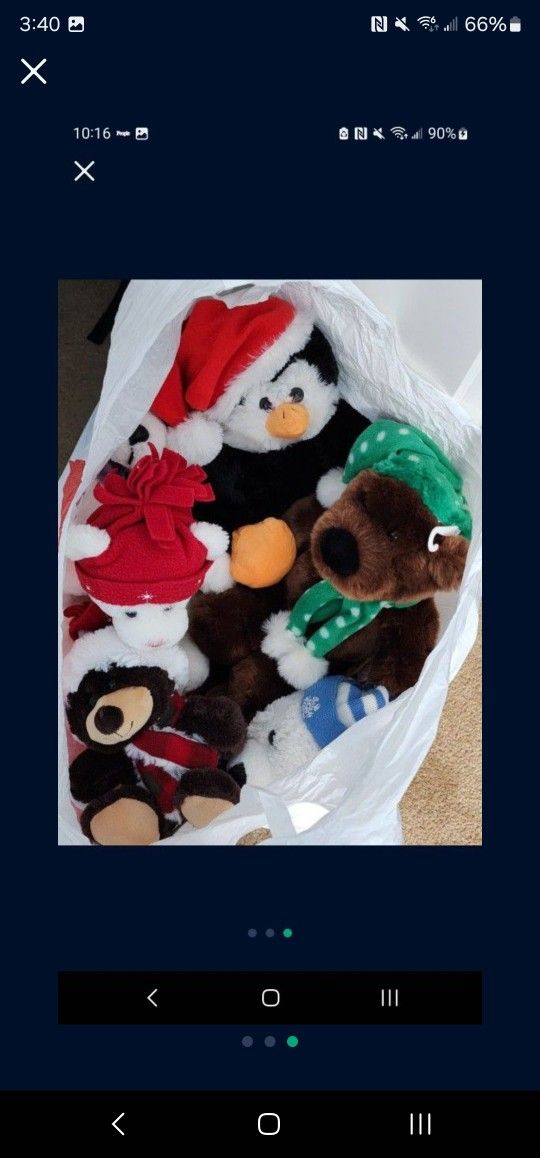 VARIETY OF CHRISTMAS STUFFED ANIMALS