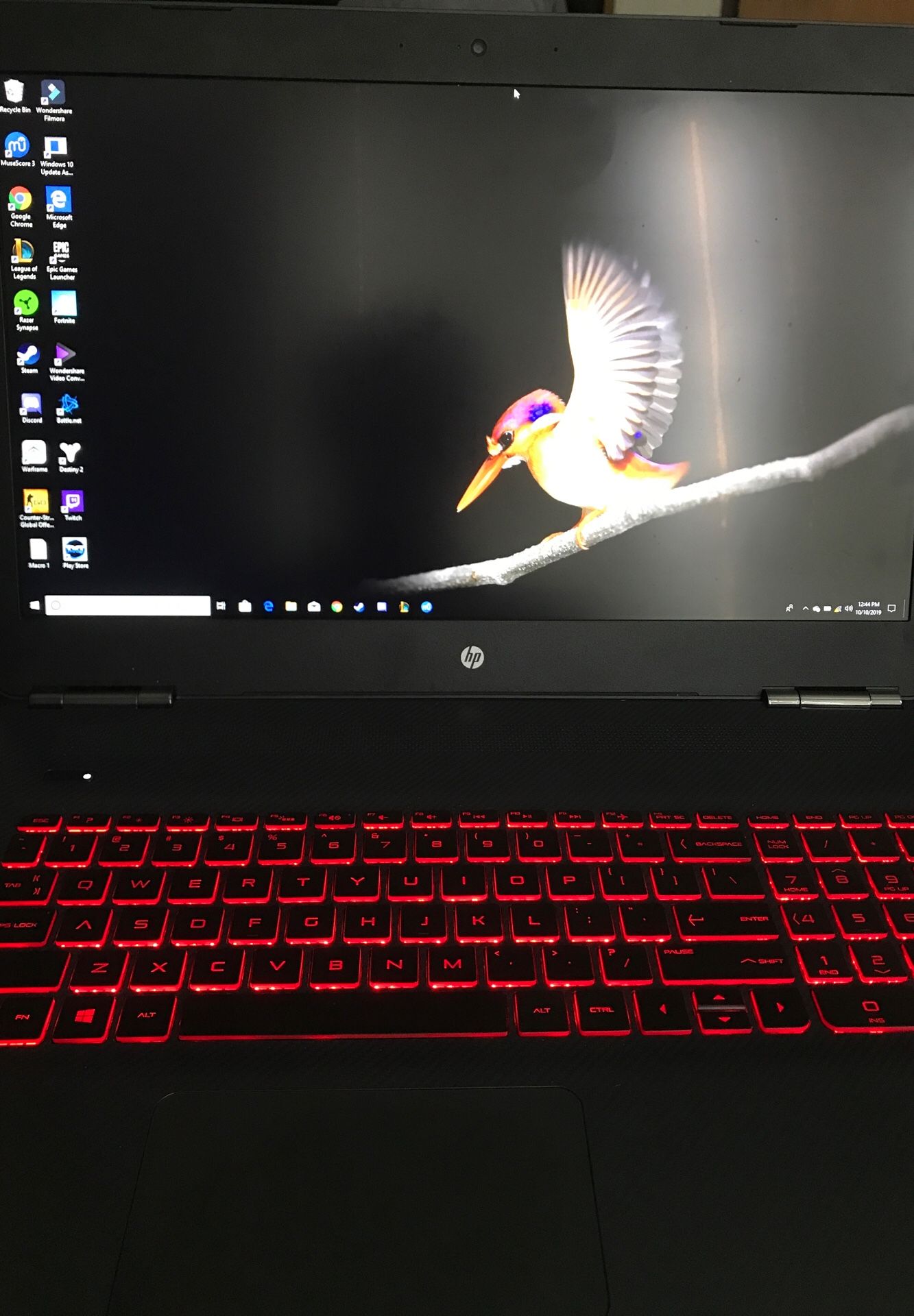 HP OMEN 17